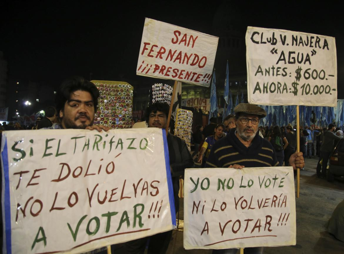 Protesta contra el tarifazo - economía argentina, Agencia NA