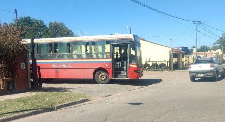 Colectivero agredido en Moreno - Inseguridad