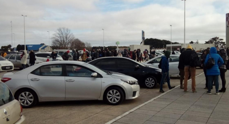 Aeropuerto de Mar del Plata evacuado