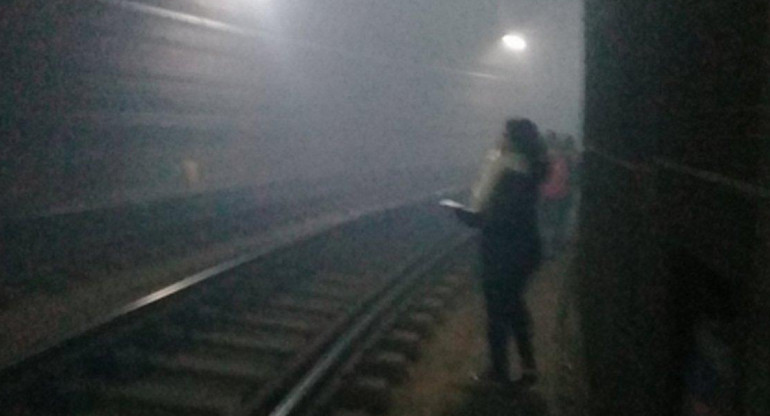 Principio de incendio y evacuación en línea C de subtes