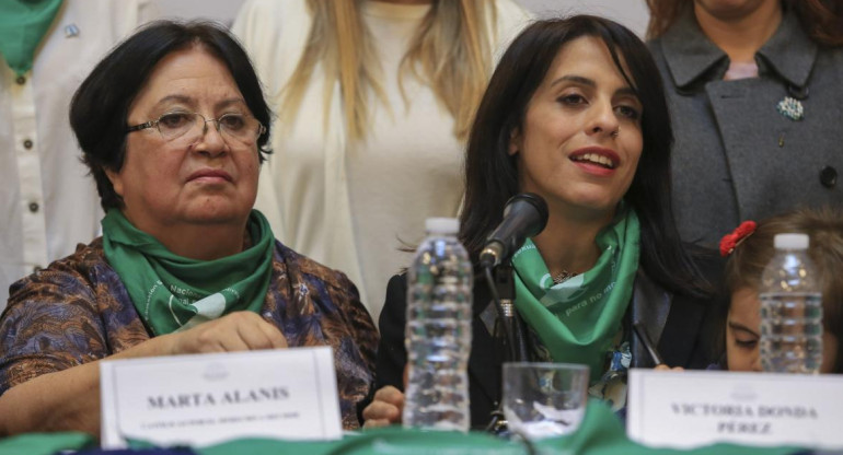 Victoria Donde en debate sobre el Aborto legal (NA)