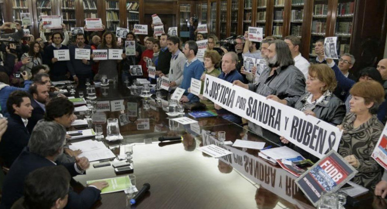 Reunión entre Docentes y Gobierno bonaerense (NA)