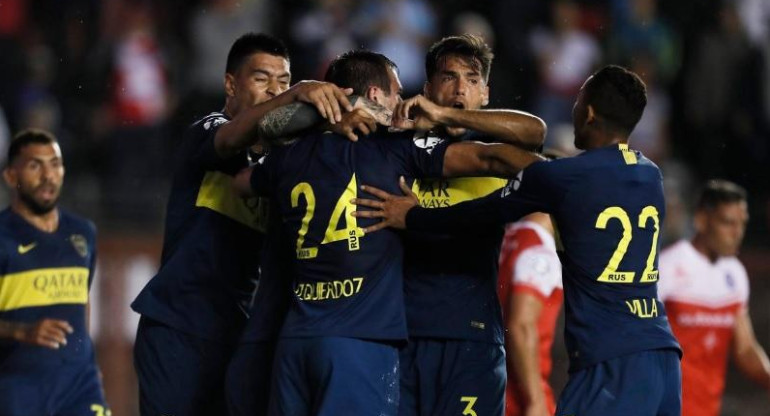 Festejo de Boca ante Argentinos Juniors