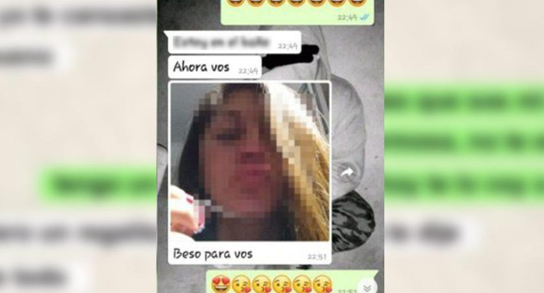 Echan a profesora que enviaba mensajes "hot" a alumno de 13 años