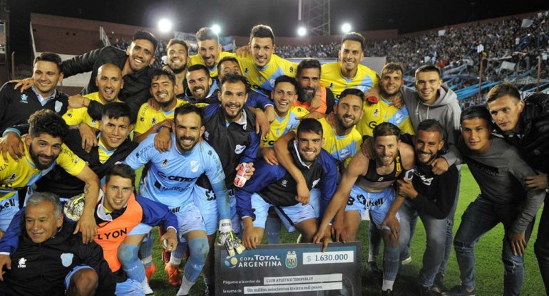 Triunfo de Temperley sobre San Lorenzo en Copa Argentina