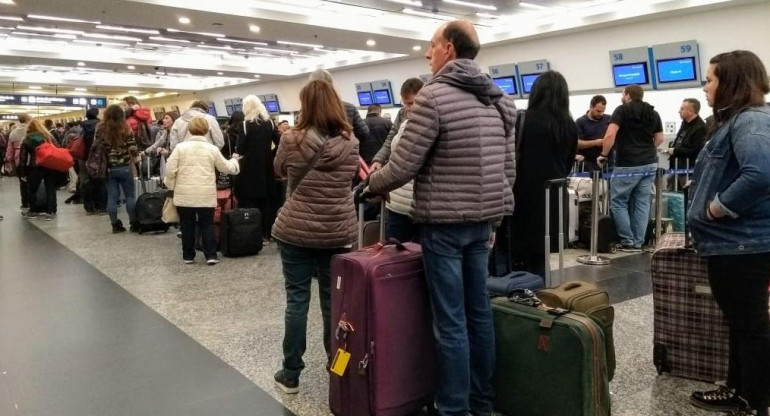 Demoras y cancelaciones en Aeroparque