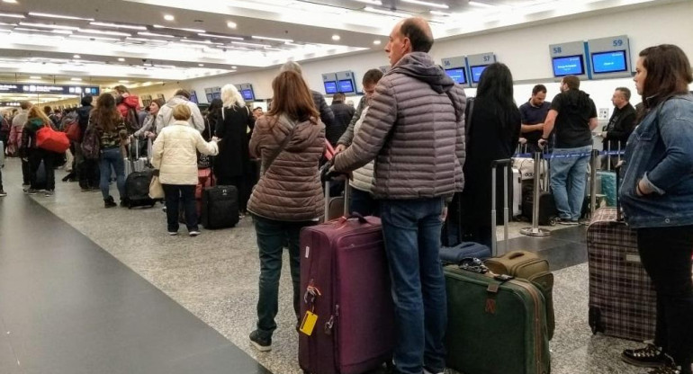 Demoras y cancelaciones en Aeroparque