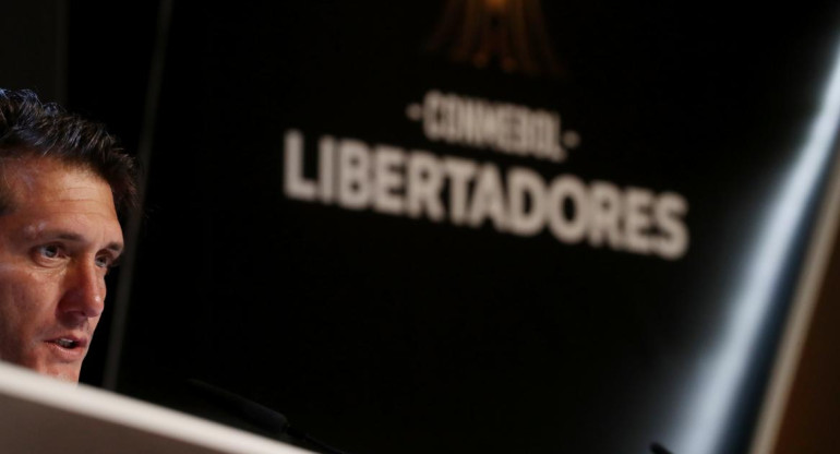 Conferencia de prensa de Guillermo Barros Schelotto en España (Reuters)