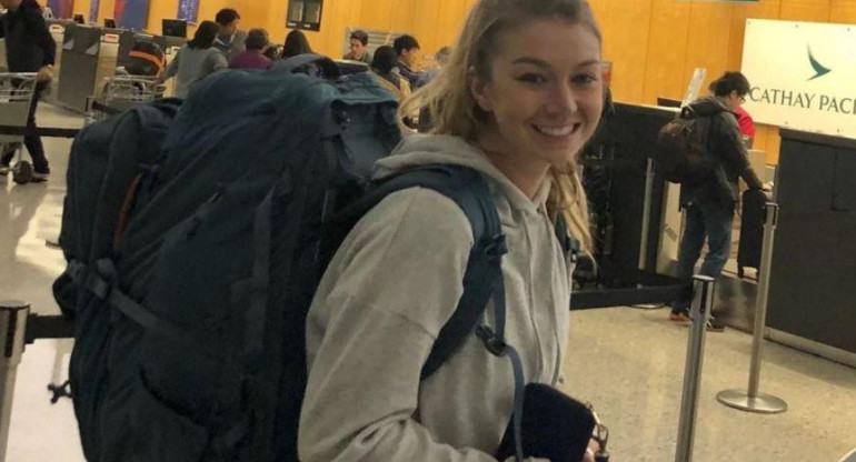 Caroline Bradner, maestra que viajó a Tailandia y contrajo  el Síndrome de Guillain-Barré