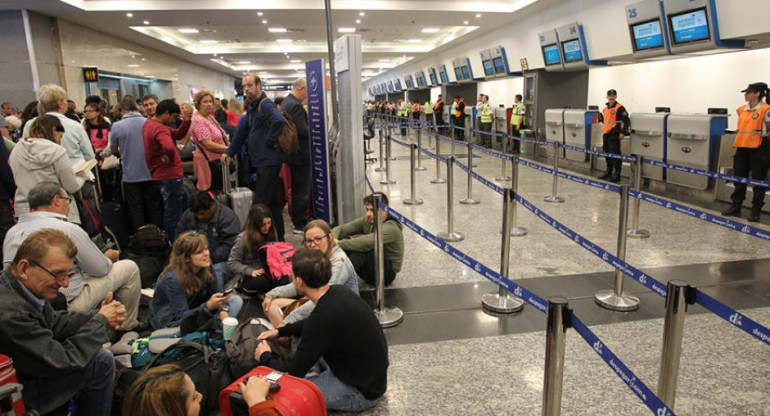 Demoras y cancelaciones en Aeroparque