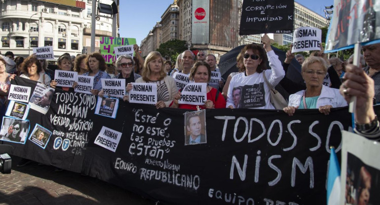 Obelisco: homenaje a cuatro años de la muerte de Nisman, NA