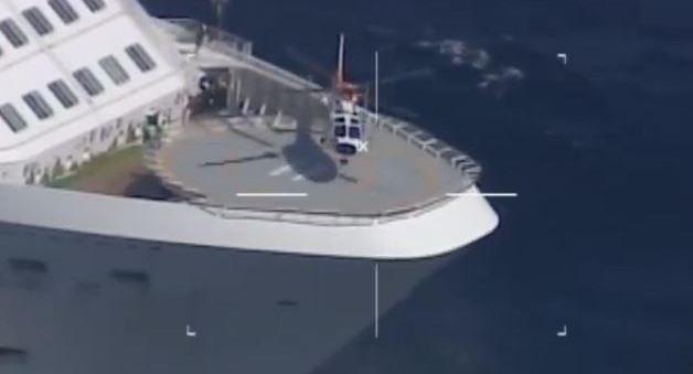 Evacuación de un pasajero del crucero Celebrity Eclipse en Chubut