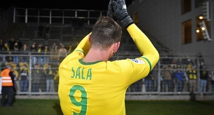 Emiliano Sala - dorsal número 9