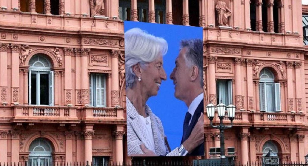 Día de los enamorados, Casa Rosada, memes, redes sociales