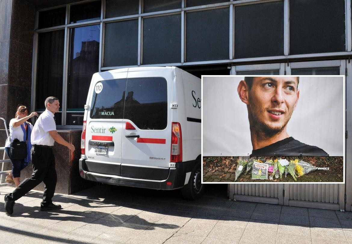 Ambulancia que translada los restos de Emiliano Sala, NA	