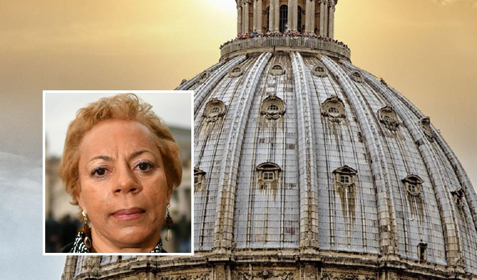 Denise Buchanan, Vaticano