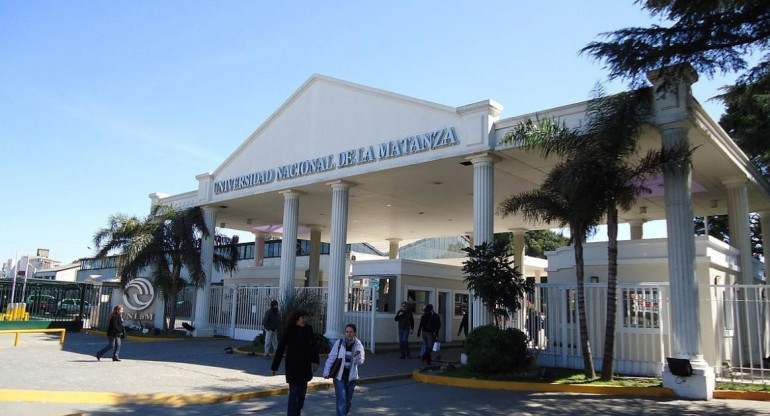 Universidad de La Matanza, educación