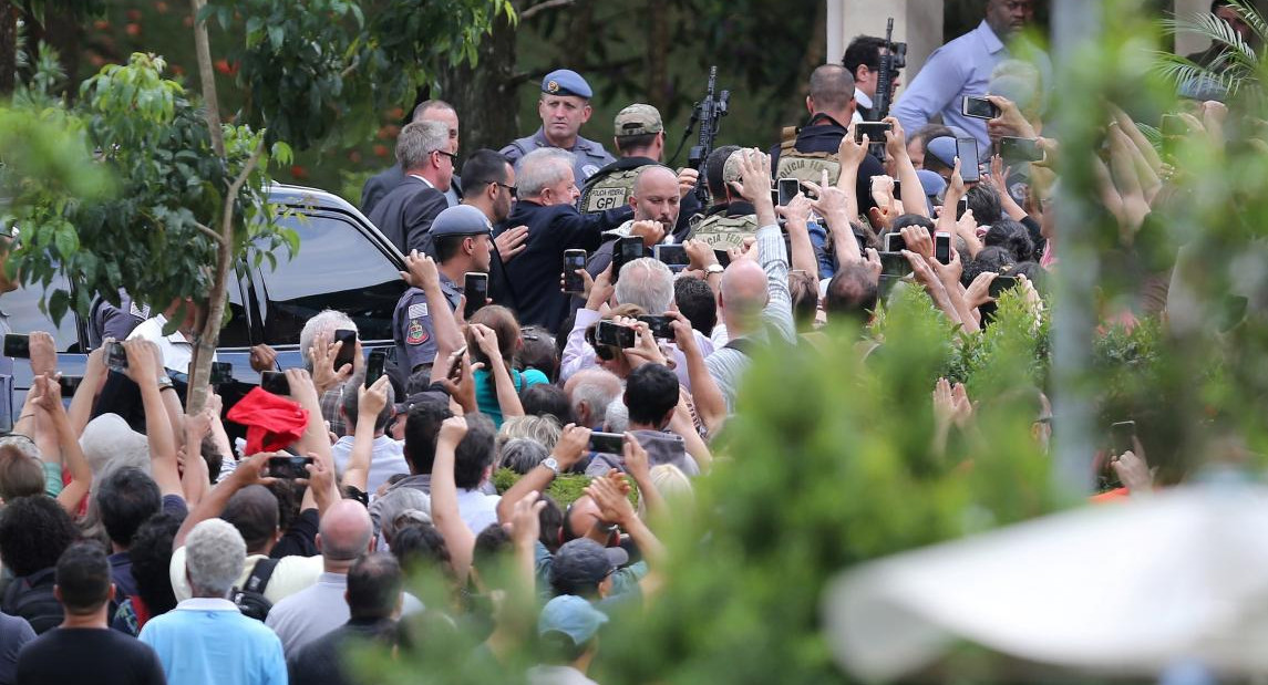 Lula da Silva en el velorio de su nieto (Reuters)