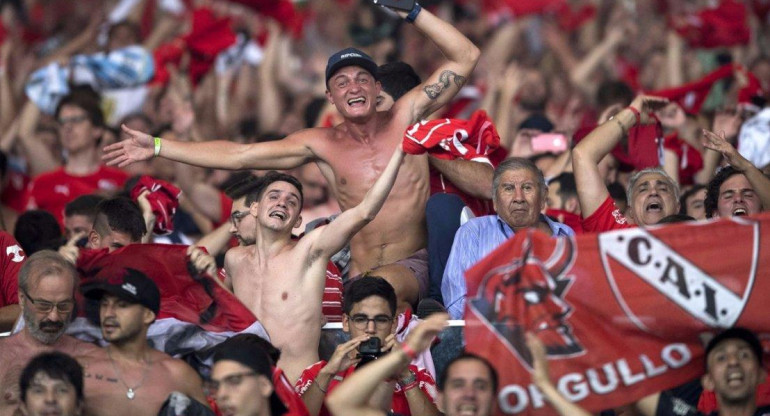 Hincha del día de Independiente - Festejos