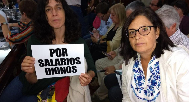 Conflicto salarial - nueva reunión paritaria entre el Gobierno bonaerense y docentes bonaerenses	