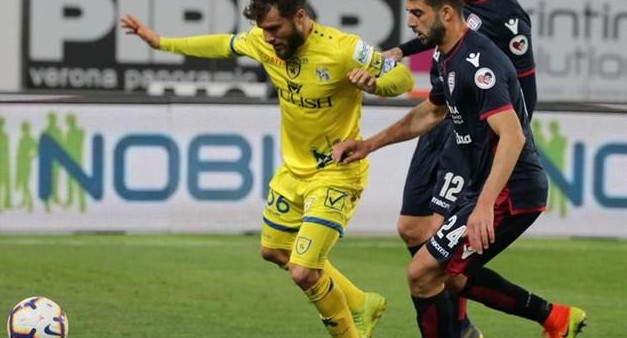 Cagliari venció a Chievo Verona por Serie A italiana @SERIEA