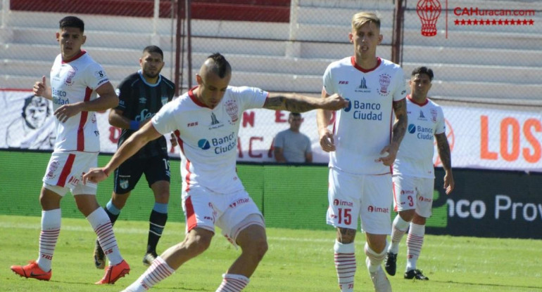 Huracán, Deportes, Fútbol