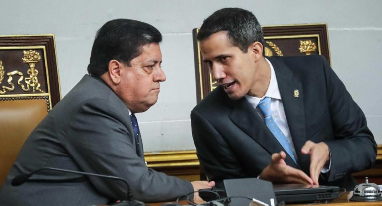 Edgar Zambrano y Juan Guaidó, crisis en Venezuela