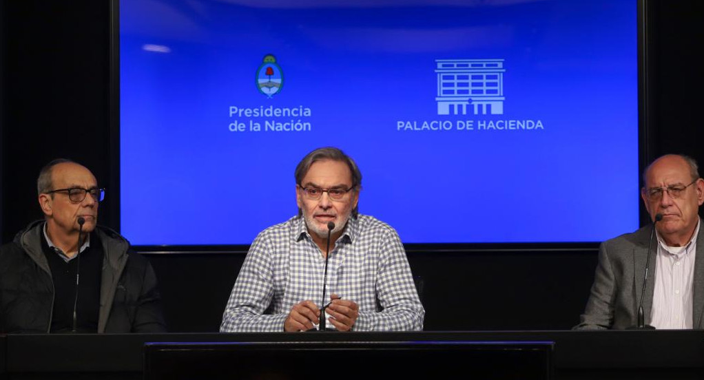 Apagón masivo en Argentina, conferencia de Gustavo Lopetegui, NA