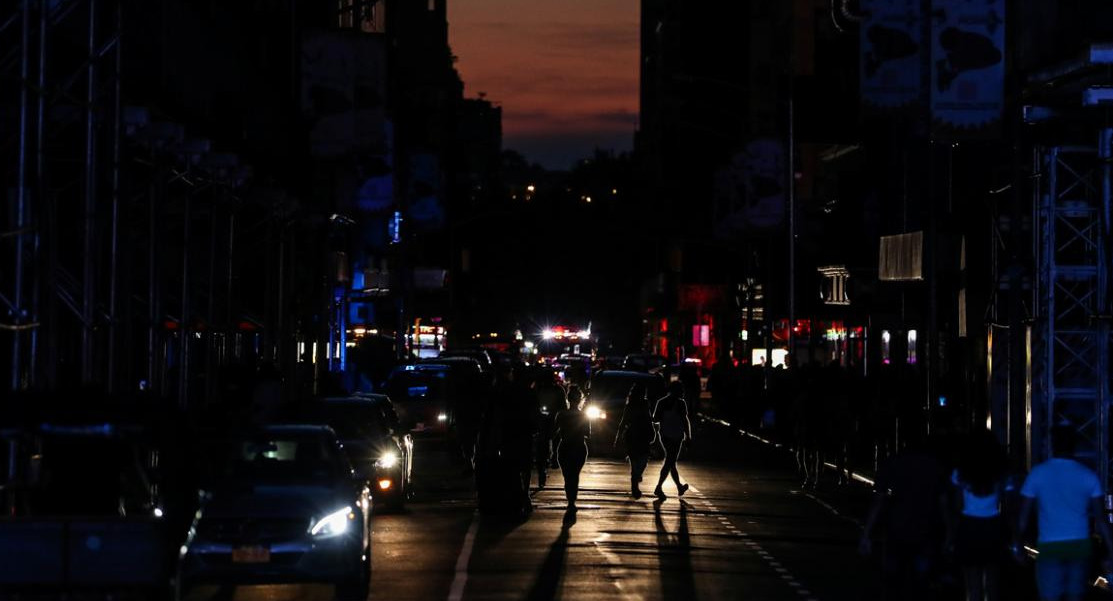 Apagón masivo en Manhattan, Estados Unidos, cortes de luz, Reuters