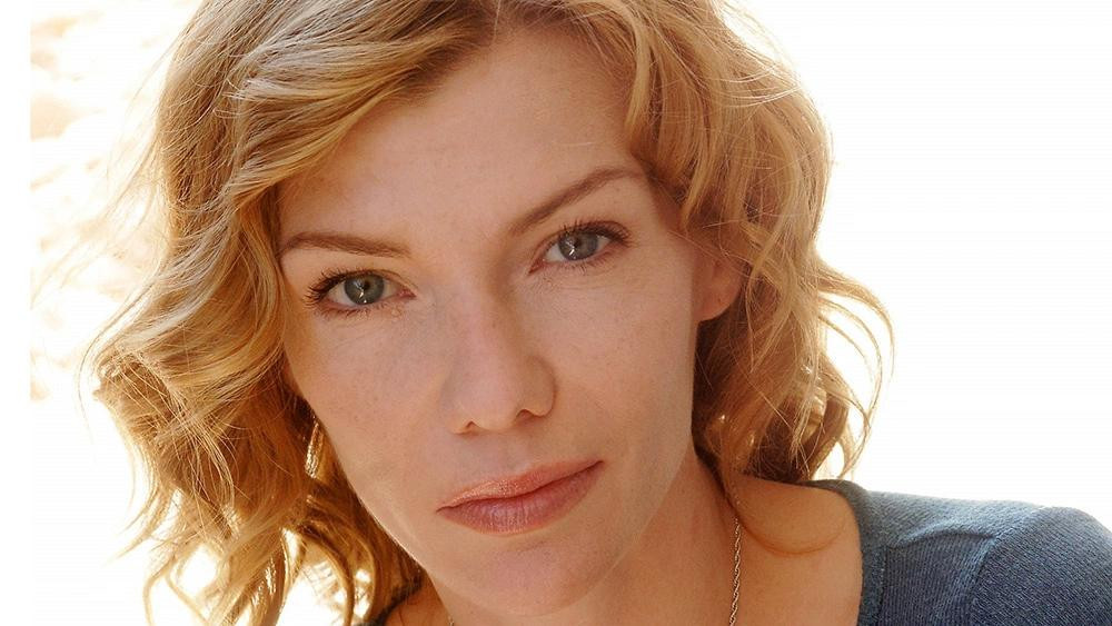 Stephanie Niznik, actríz