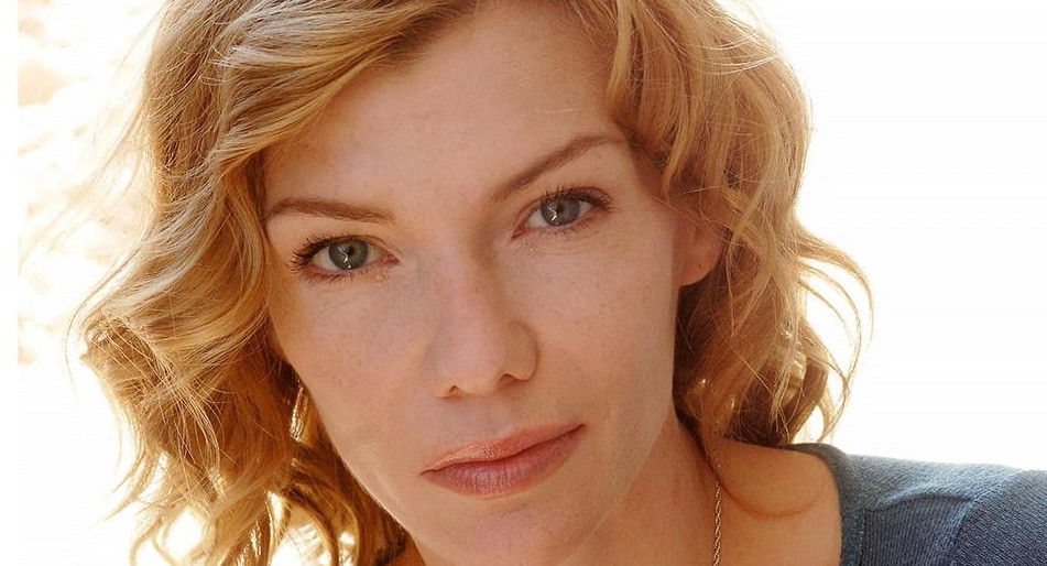 Stephanie Niznik, actríz