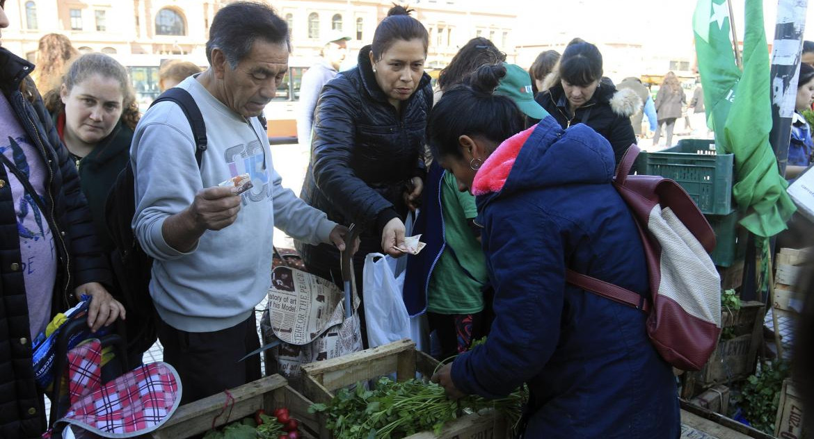 Alimentazo en Plaza de Mayo, Agencia NA