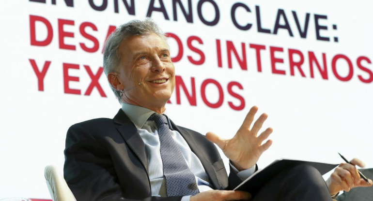 El presidente Mauricio Macri habla en el seminario Democracia y Desarrollo, NA