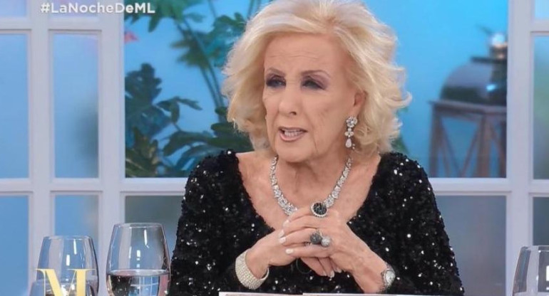 Mirtha Legrand, programa, conductora