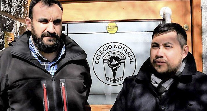 Instituto Municipal de Tierra y Vivienda para el Hábitat Social, José Mella, en compañía del delegado del IPPV en Bariloche, Sebastián Hernández