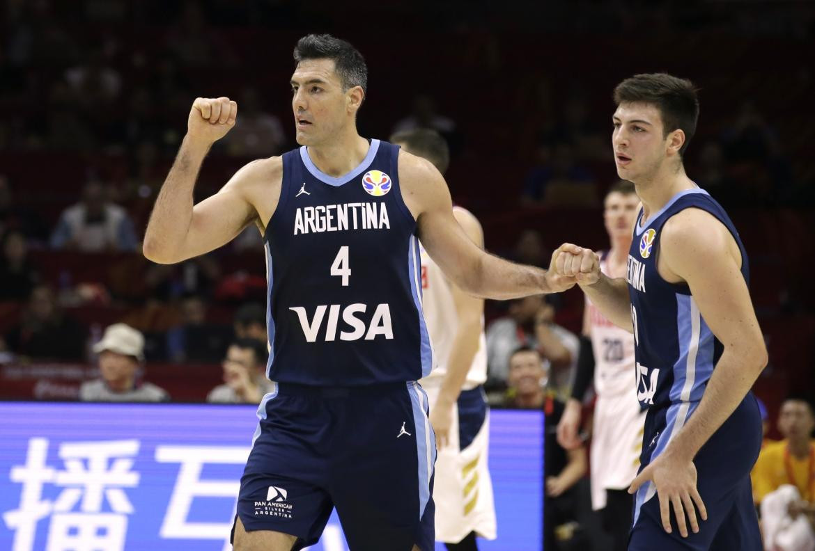 Mundial de Básquet: Festejo de Luis Scola para Argentina ante Rusia, REUTERS