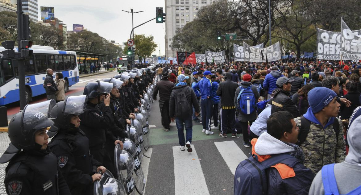 Marcha de organizaciones sociales, AGENCIA NA