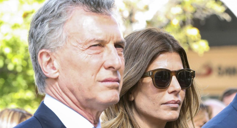 Mauricio Macri y Juliana Awada en misa, Salta, NA