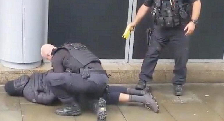 Ataque en un centro comercial de Manchester, REUTERS