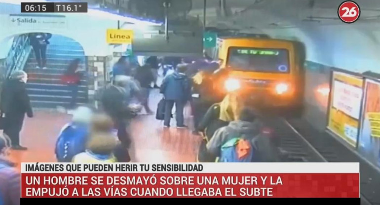 Milagro en el subte, hombre empujó a mujer a las vías