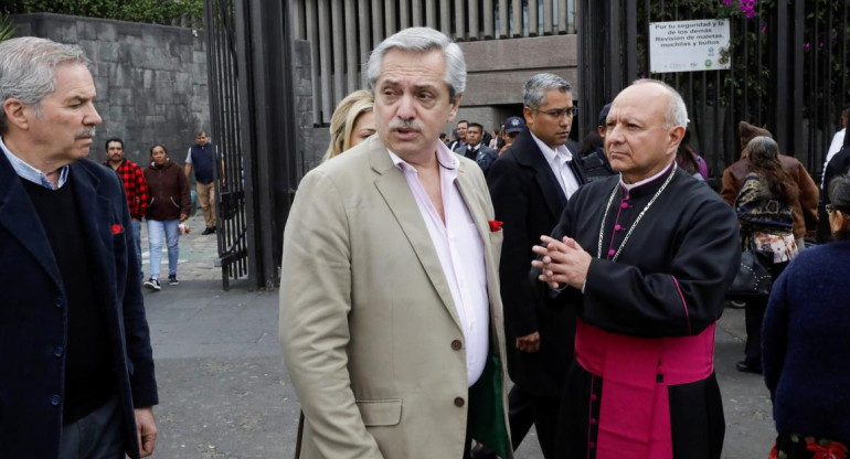 Alberto Fernández en Basílica de la Virgen de Guadalupe, REUTERS