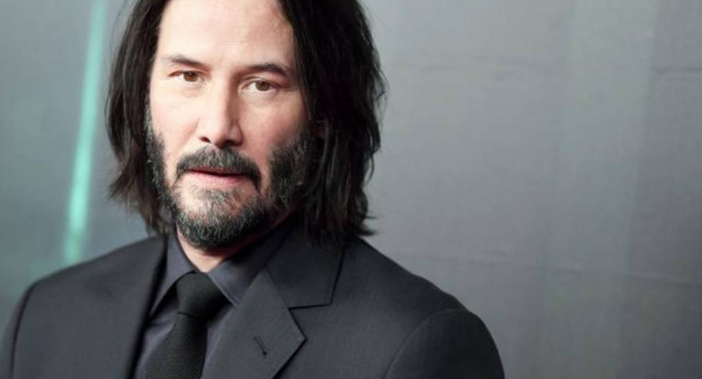 Keanu Reeves presentó a su novia en una alfombra roja