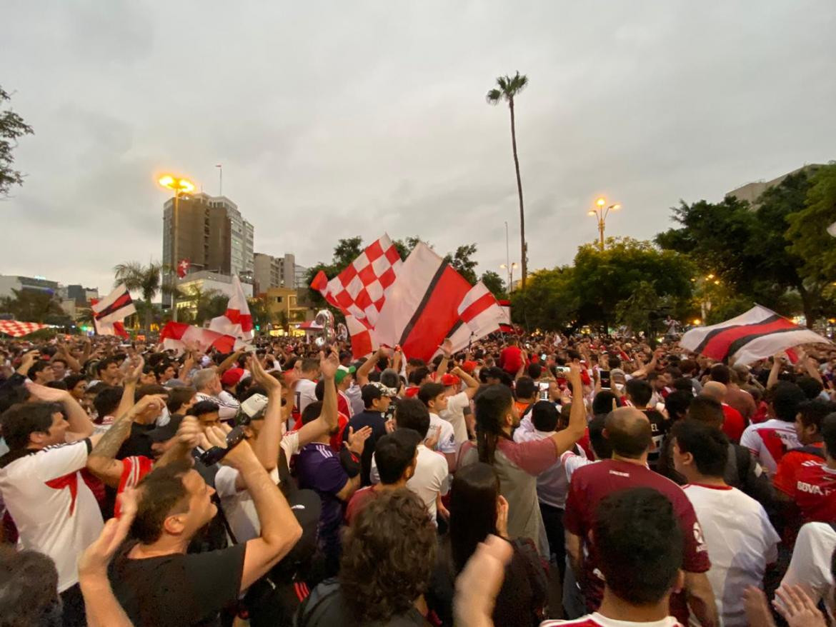 Banderazo, hinchas de River, Copa Libertadores