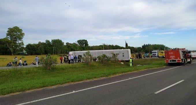 Accidente de micro fatal en Lezama