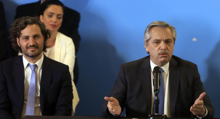 Alberto Fernández junto al Gabinete, NA