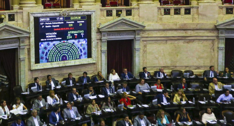 Sesión en Diputados, Agencia NA