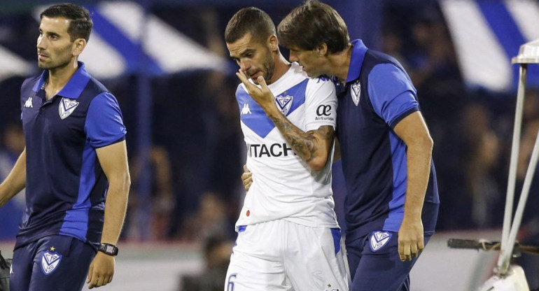 Fernando Gago, Vélez