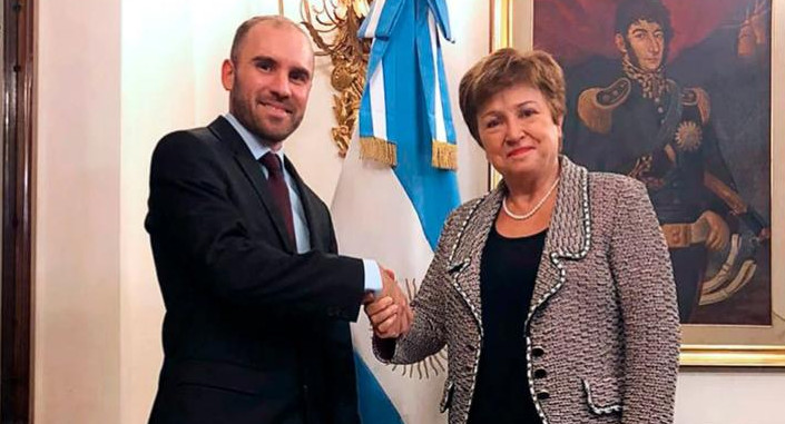 La directora gerente del FMI, Kristalina Georgieva, y el ministro de Economía, Martín Guzmán.