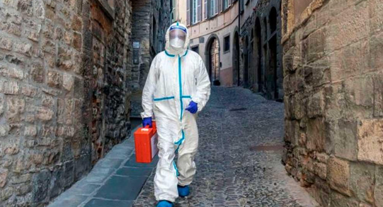 Coronavirus, Italia, pandemia, Reuters