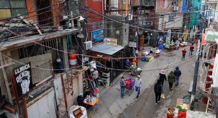 Coronavirus, Argentina, villas, Reuters